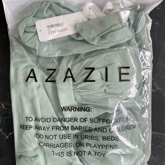 NWT Azazie Kimber dress in Matcha size A12 - Picture 3 of 3